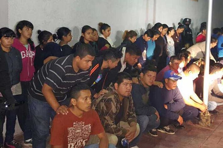 Aseguran a 59 indocumentados centroamericanos