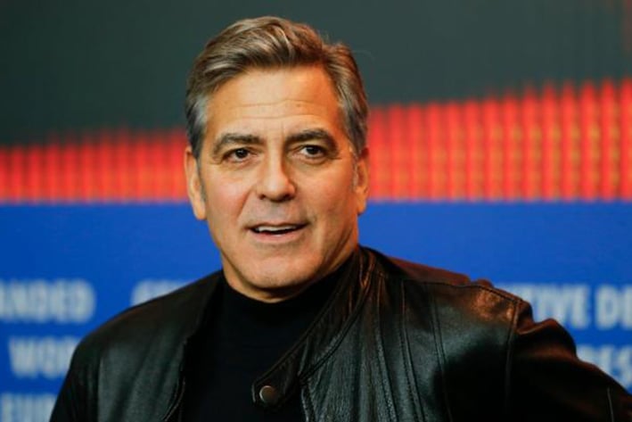 Clooney se queja del dinero en la política