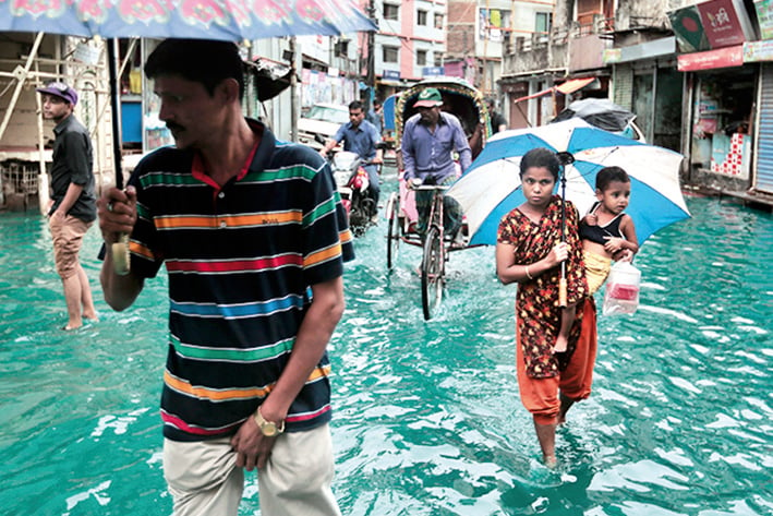 Suman 24 muertos  por ciclón 'Roanu'
