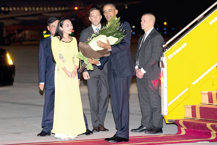 Obama arriba a Vietnam