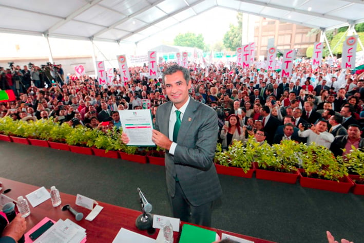 Se registra Ochoa Reza  como candidato a  presidencia del PRI