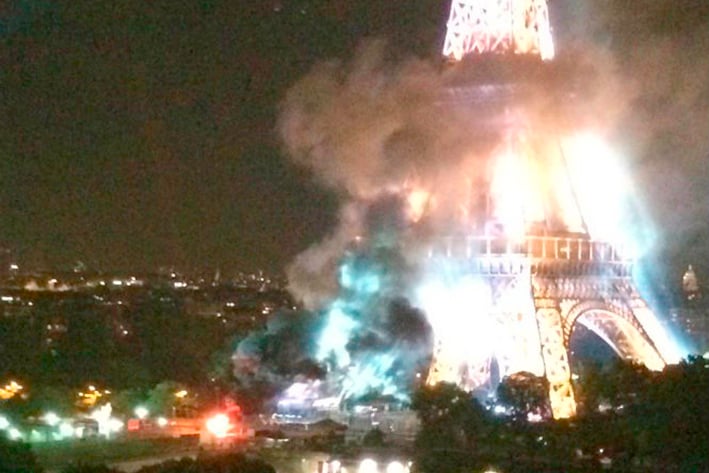 Se incendia la torre Eiffel