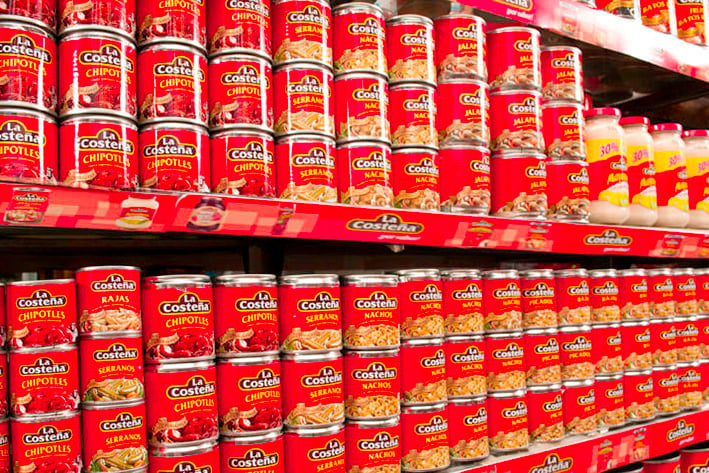 Decomisan más de 12 mil latas de chiles de  la Costeña