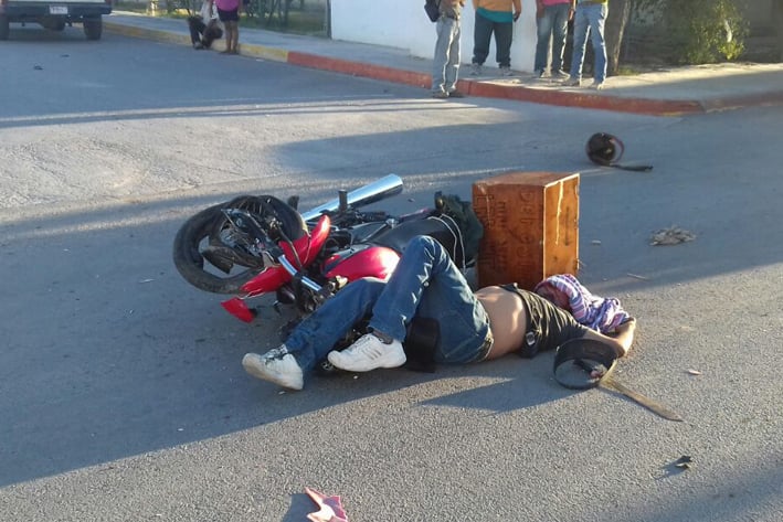 Muere motociclista en Cuatro Ciénegas