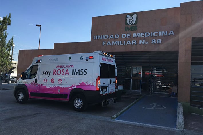 Pone IMSS en marcha  ambulancia rosa