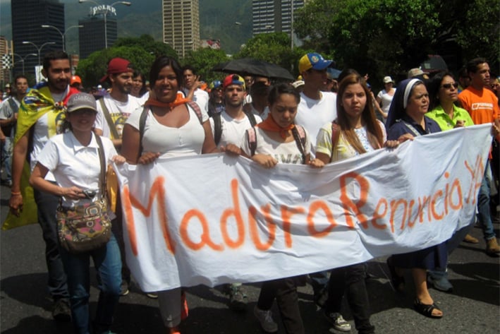 Mantiene oposición venezolana protestas