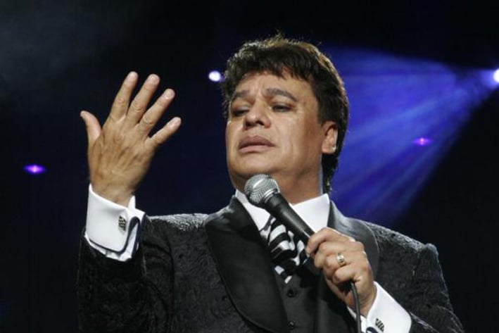 Prohíben usar música de Juan Gabriel en 'Amor eterno'