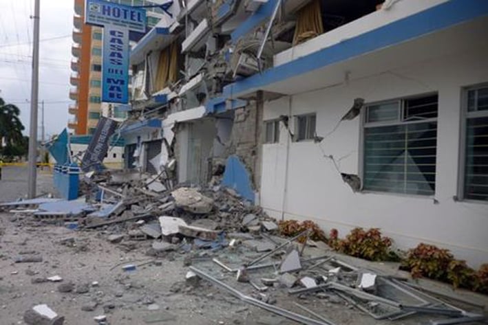 Deja terremoto en Ecuador 3 muertos