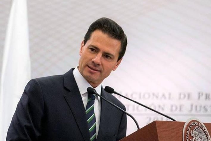 Peña Nieto se reúne en privado con gobernadores