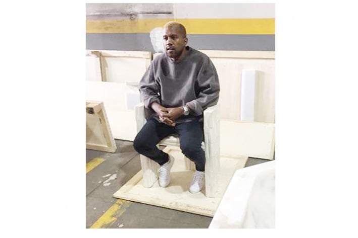 Kanye West reaparece con nuevo look