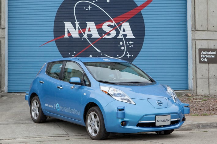 Desarrolla Nissan auto  eléctrico autónomo
