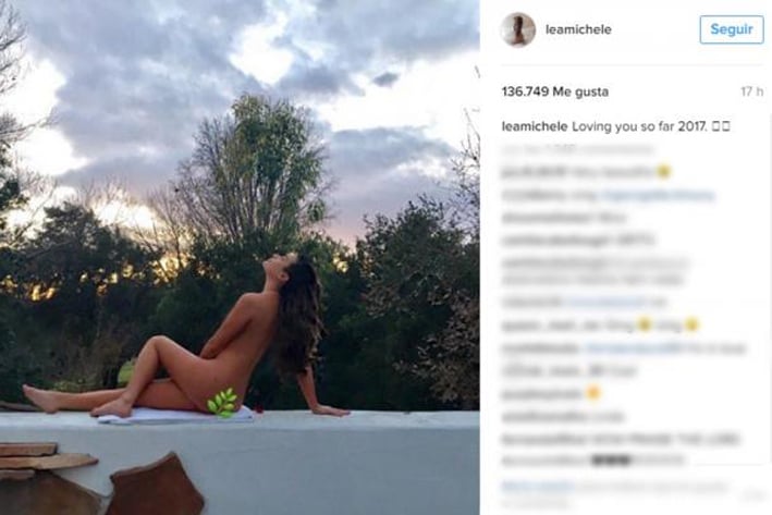 Lea Michele recibe 2017 desnuda