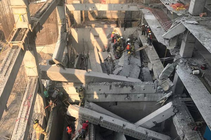 Seis muertos tras derrumbe en una construcción