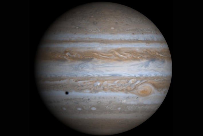Hallan otra gran mancha en Júpiter