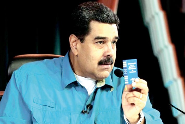 Aumenta Maduro 60% el salario mínimo mensual