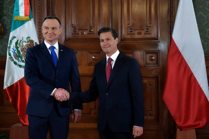 Firman 9 acuerdos  México y Polonia