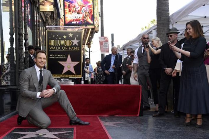 Chris Pratt recibe su estrella en Hollywood