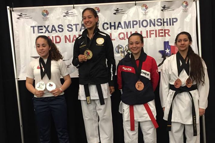 Karatecas conquistan Texas