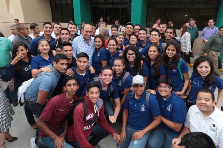 Cuenta Coahuila con espacios dignos para todos sus estudiantes