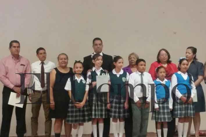 Alumnos de Monclova representarán a Coahuila en competencia nacional