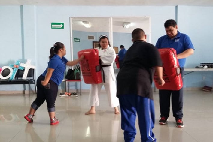 Ven en Karate un aliado de discapacitados