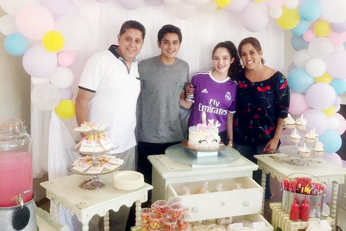 Ana Victoria Hernández Peart Celebra sus 15 años