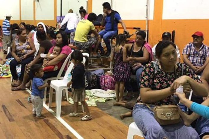 Evacuan a mil 300 personas en Tabasco
