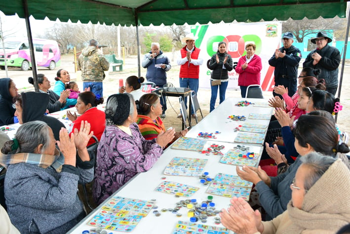 Ofrecen brigadas en los Ejidos Soledad y Palo Blanco