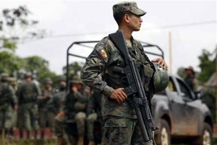 Señala Ecuador a cárteles por ataque