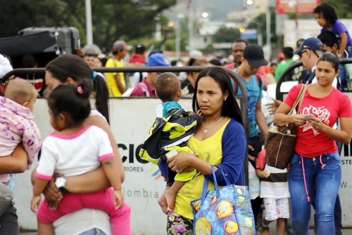 Refuerzan en Colombia frontera con Venezuela