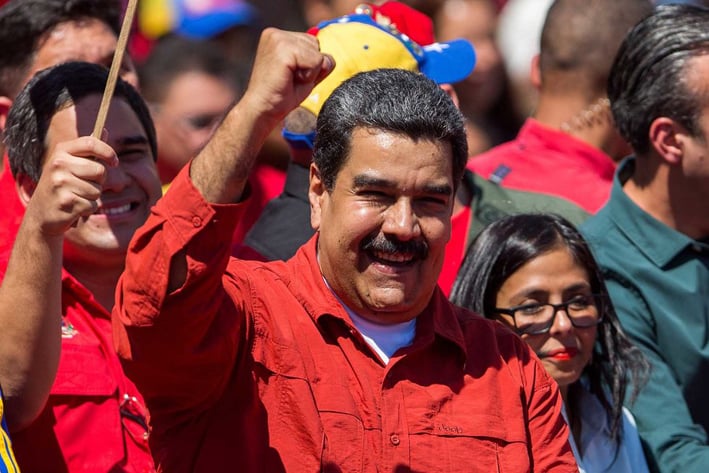 Sube Nicolás Maduro el salario mínimo