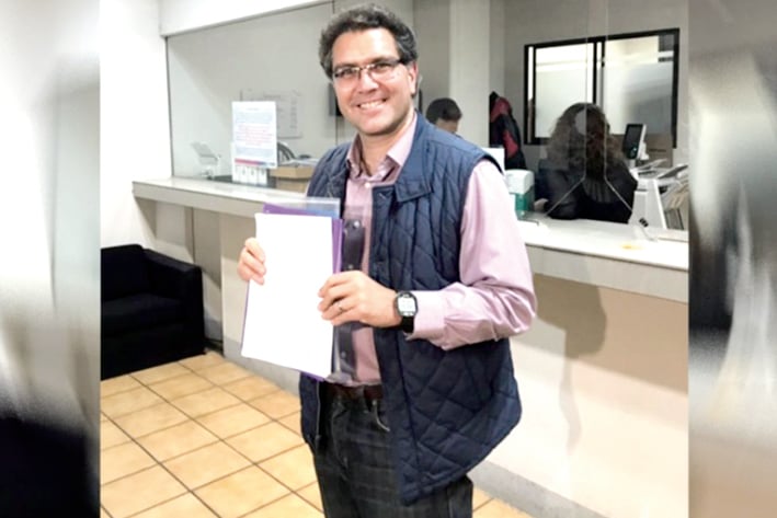 Ríos Piter se registra como candidato a la Presidencia