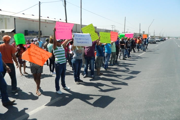 Resguarda Seguridad Pública marcha de trabajadores y familias
