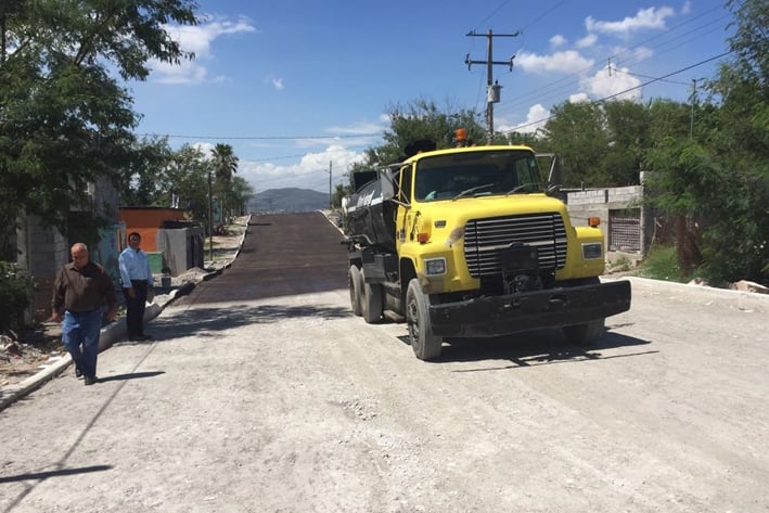 Llegarán 120 toneladas de asfalto donado por PEMEX