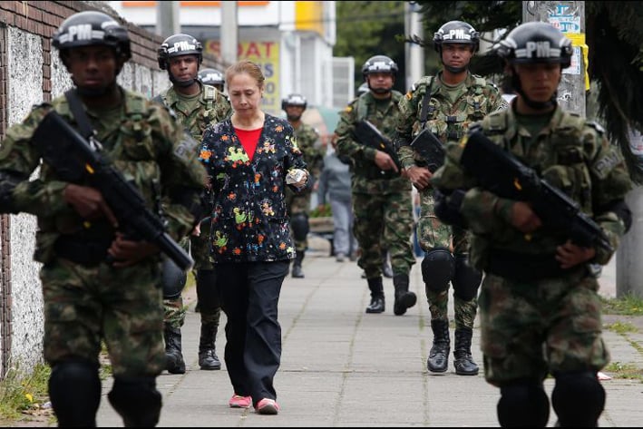 Despliegan 157 mil militares por comicios en Colombia