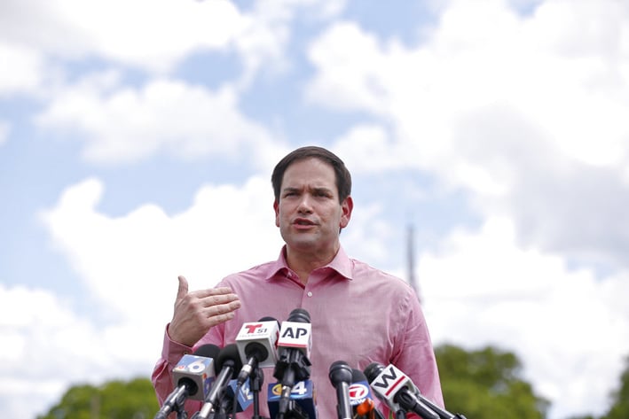 Marco Rubio 'desgarrado' tras visitar un albergue de menores en Florida