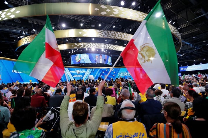 Frustran atentado bomba contra opositores iraníes