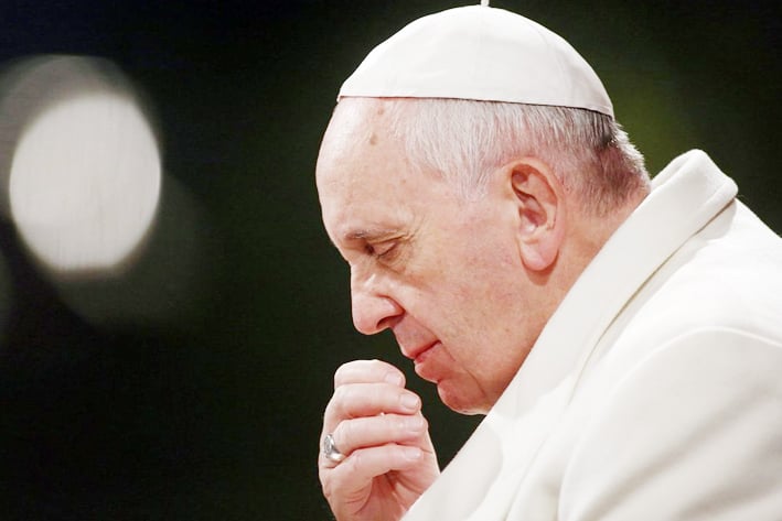 El Papa ofrece su consuelo a víctimas de incendio en Grecia