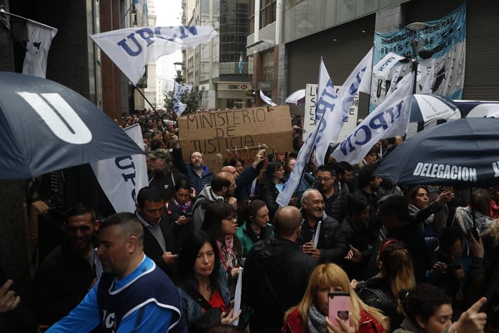 Declara Macri a la Argentina 'en emergencia'
