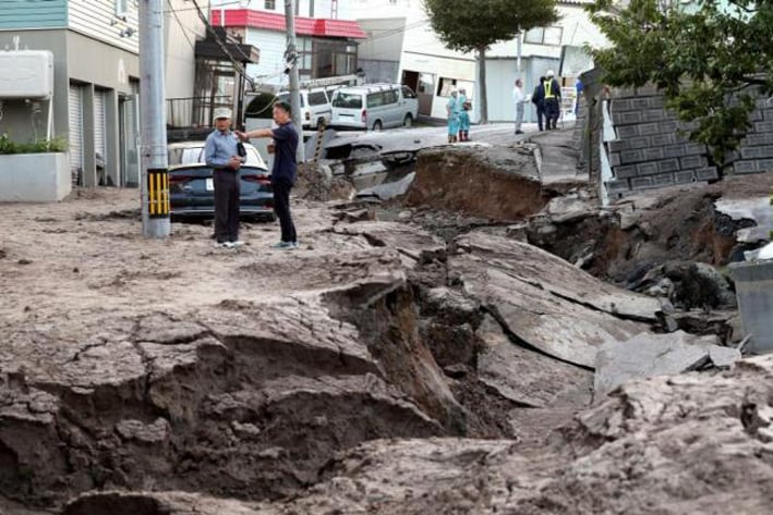 Ocho muertos y más de 30 desaparecidos por terremoto en Japón