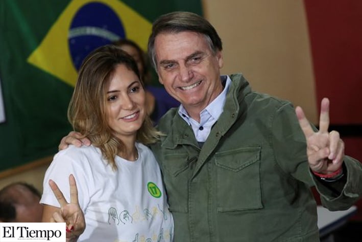 El polémico ultraderechista Bolsonaro gana la presidencia de Brasil