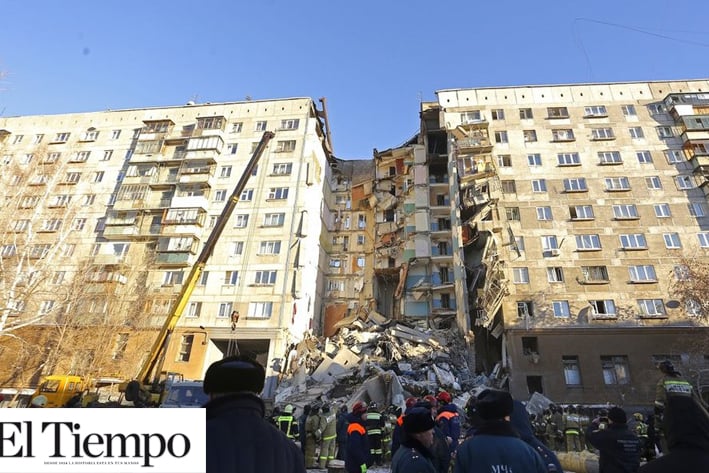 Se derrumba edificio de apartamentos en Rusia: 4 muertos