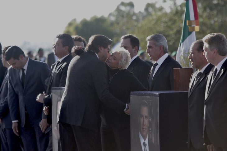 Así fue el funeral de Estado a víctimas de accidente en Puebla