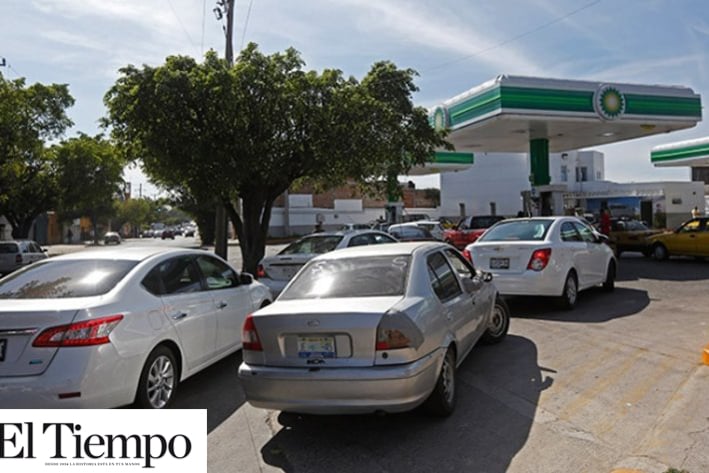 Pemex incrementará número de autotanques para resolver desabasto de gasolina