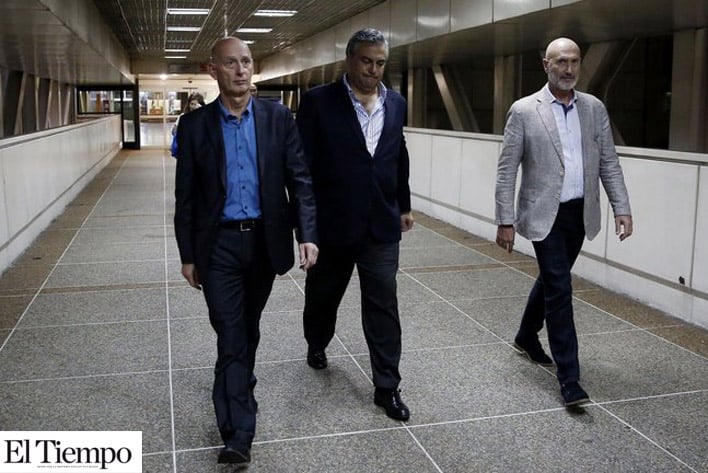 Expulsa Venezuela a tres eurodiputados