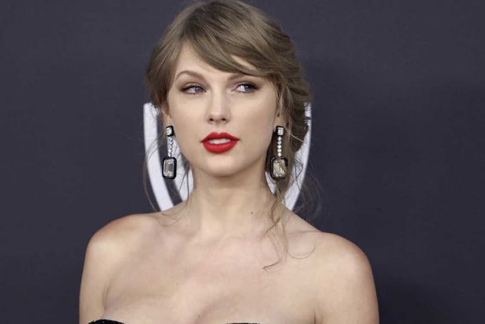 Acosador de Taylor Swift rompe puerta para entrar a casa de la artista