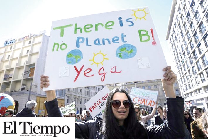 Protestan en París para exigir acción al cambio climático