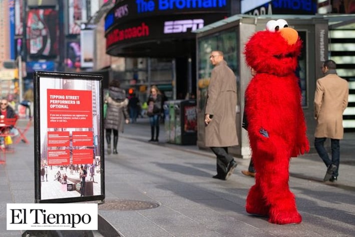'Elmo' detenido en Nueva York por tocar a turista de 14 años