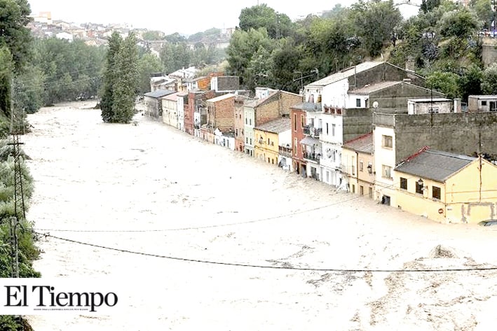 Sureste de España sufre las peores lluvias en más de un siglo