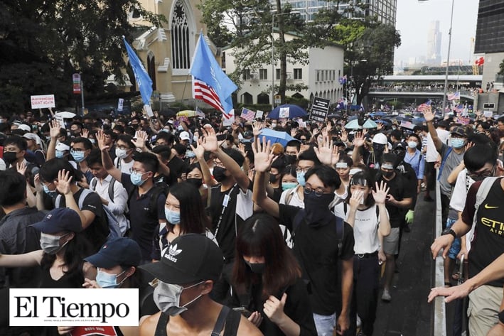 Manifestantes piden a Donald Trump que 'libere' Hong Kong